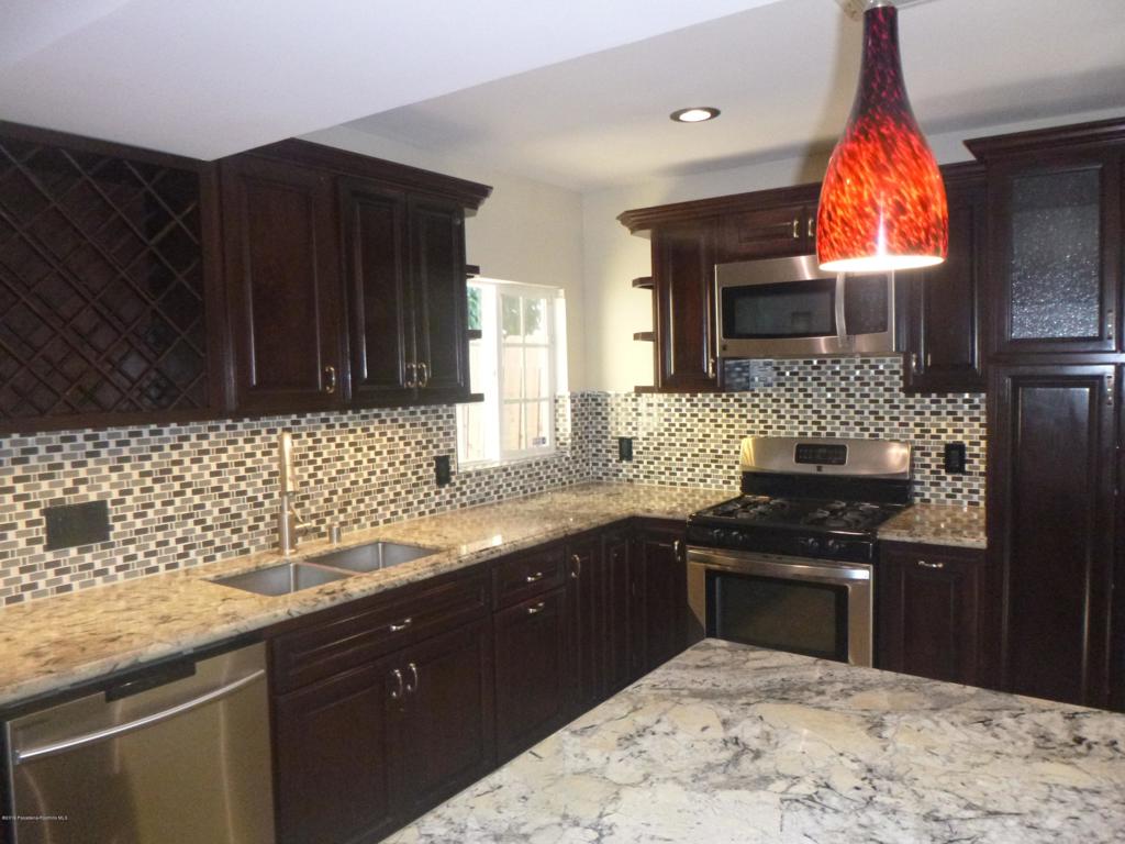 770 West Altadena Drive Altadena, CA 91001 - Photo 7 of 24 P1040168