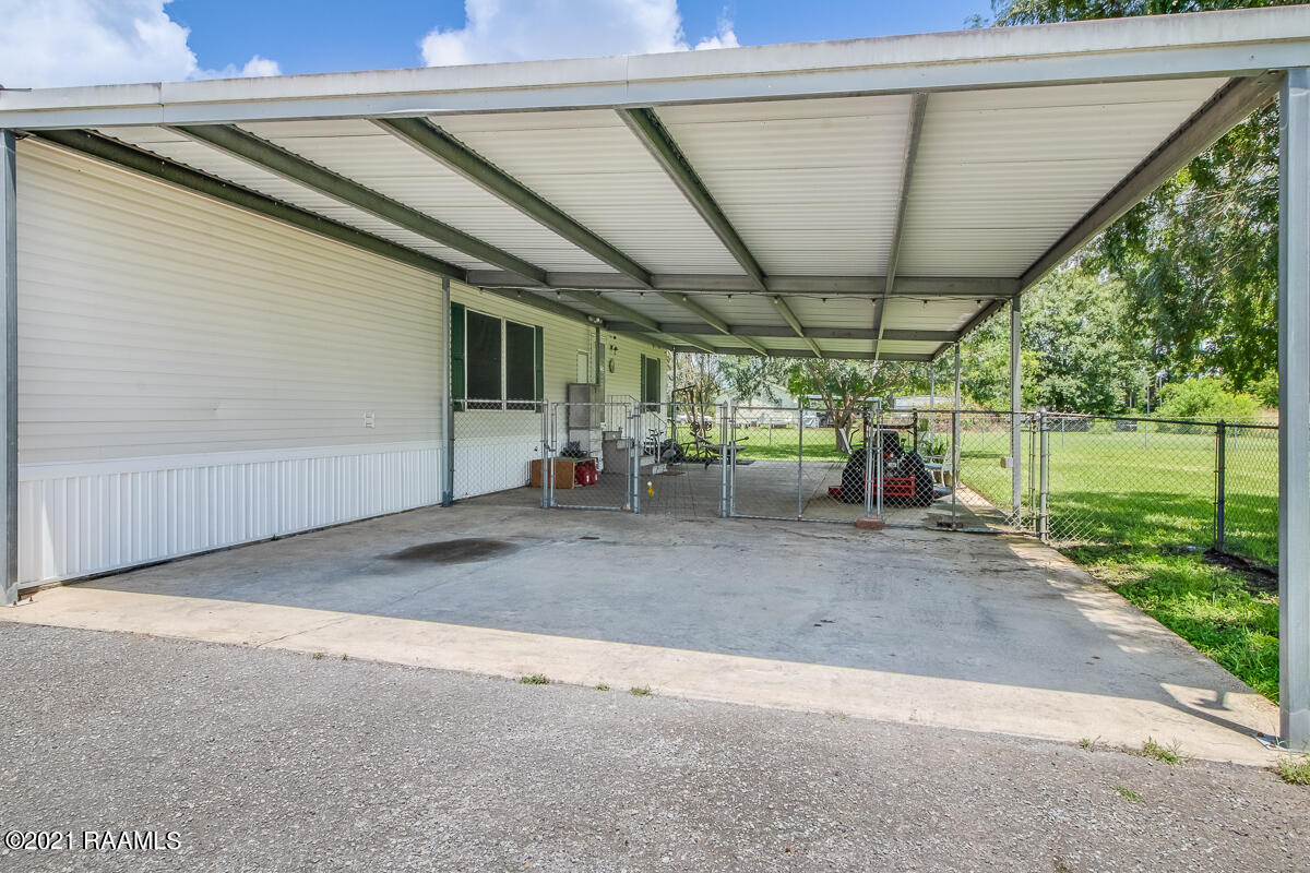 5017 Claude Viator Road New Iberia, LA 70560 - Photo 18 of 20 Gallery Image 18