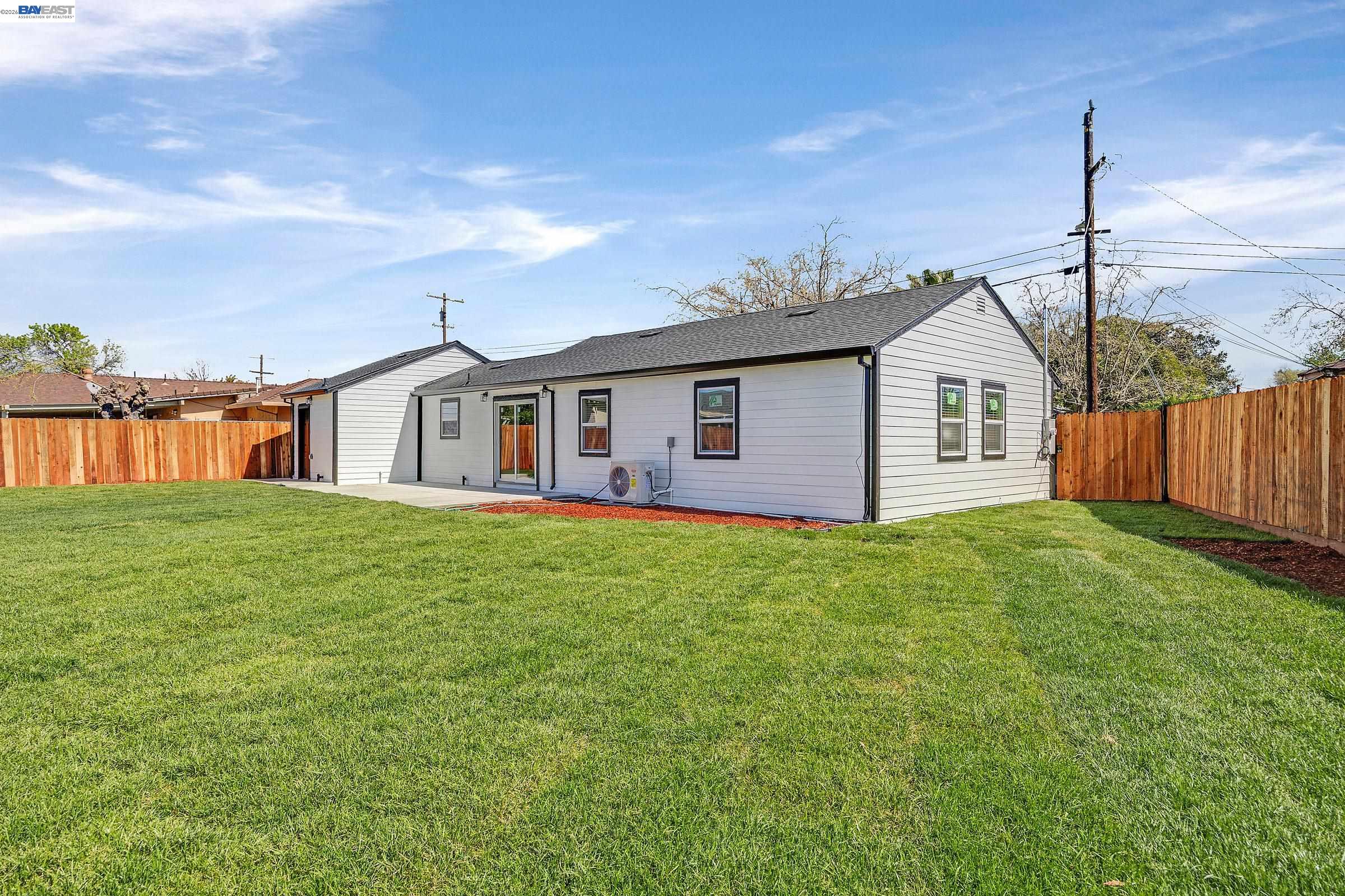 1577 Waltham Road Concord, CA 94520 - Photo 28 of 33