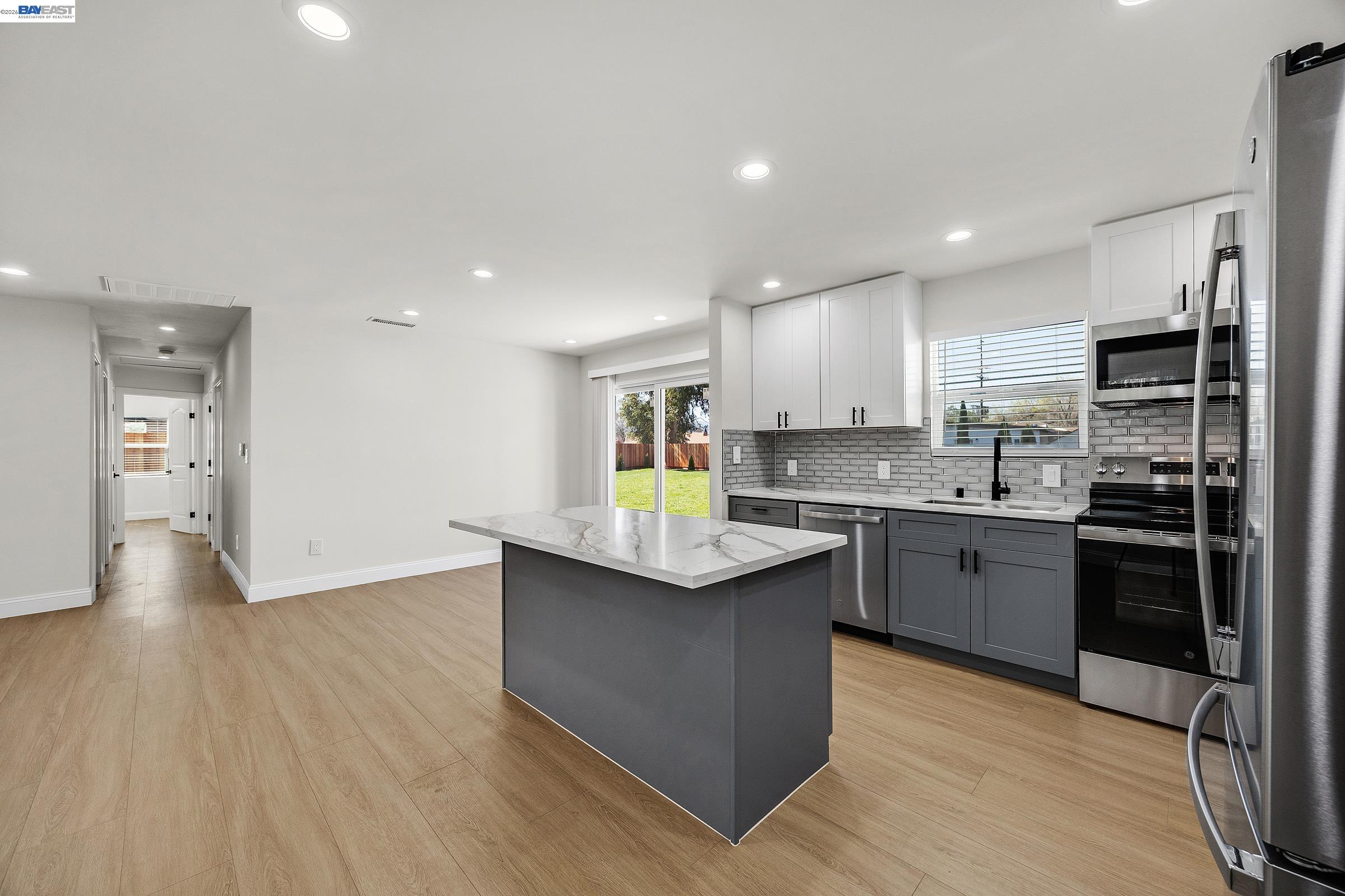 1577 Waltham Road Concord, CA 94520 - Photo 10 of 33