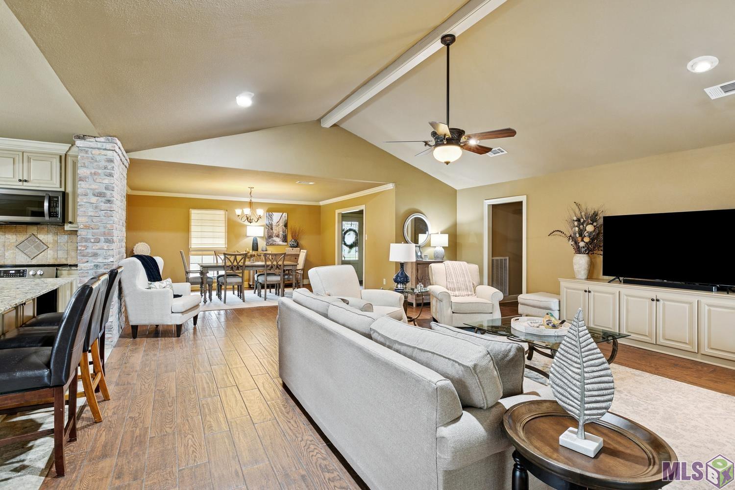 1037 Crossbow Drive Baton Rouge, LA 70816 - Photo 4 of 13