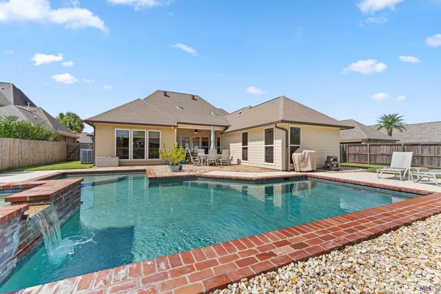 $499,900 | 12338 Oak Brook Drive, Geismar, LA 70734