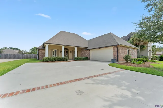 $499,900 | 12338 Oak Brook Drive, Geismar, LA 70734
