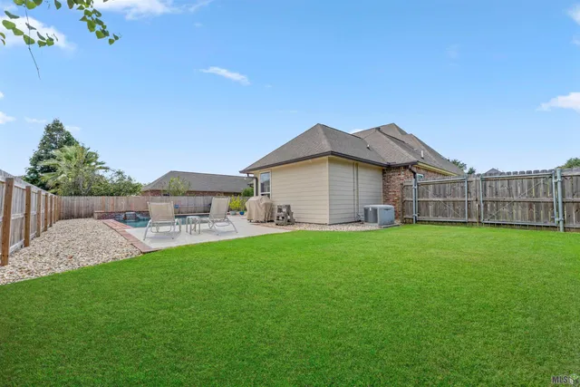 $499,900 | 12338 Oak Brook Drive, Geismar, LA 70734