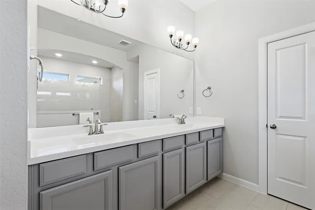 $349,000 | 10003 Napier Drive, Rosharon, TX 77583