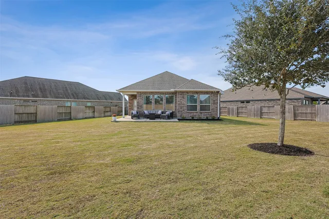 $349,000 | 10003 Napier Drive, Rosharon, TX 77583