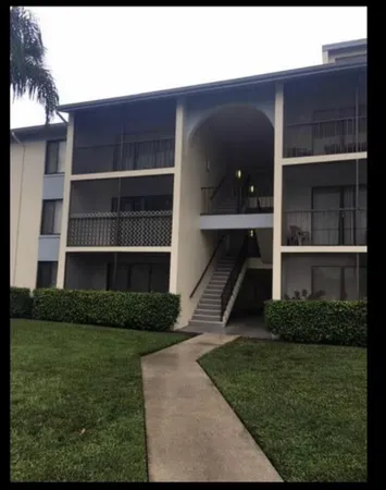 $1,850 | 1105 Green Pine Boulevard, Unit C1, West Palm Beach, FL 33409