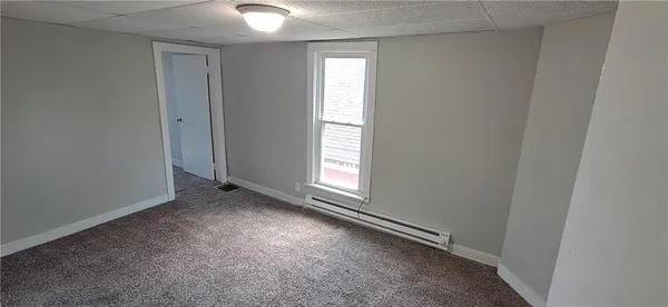 $825 | 519 North 24th Street, Unit B, St. Joseph, MO 64501