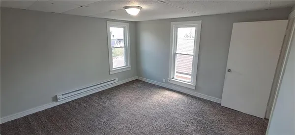 $825 | 519 North 24th Street, Unit B, St. Joseph, MO 64501