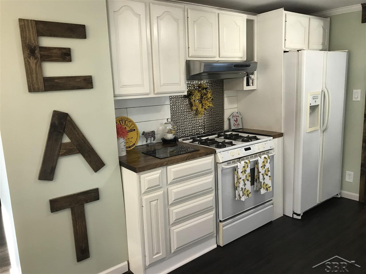 2466 North State Road Davison, MI 48423 - Photo 8 of 40 31354327-7.JPG