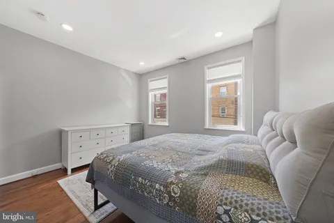$450,000 | 1831 South 10th Street, Philadelphia, PA 19148