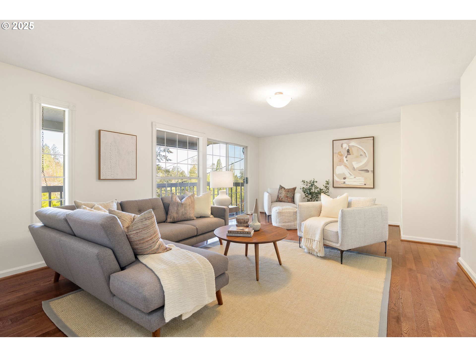 9420 Southwest 53rd Avenue Portland, OR 97219 - Photo 12 of 36 Gallery Image 12