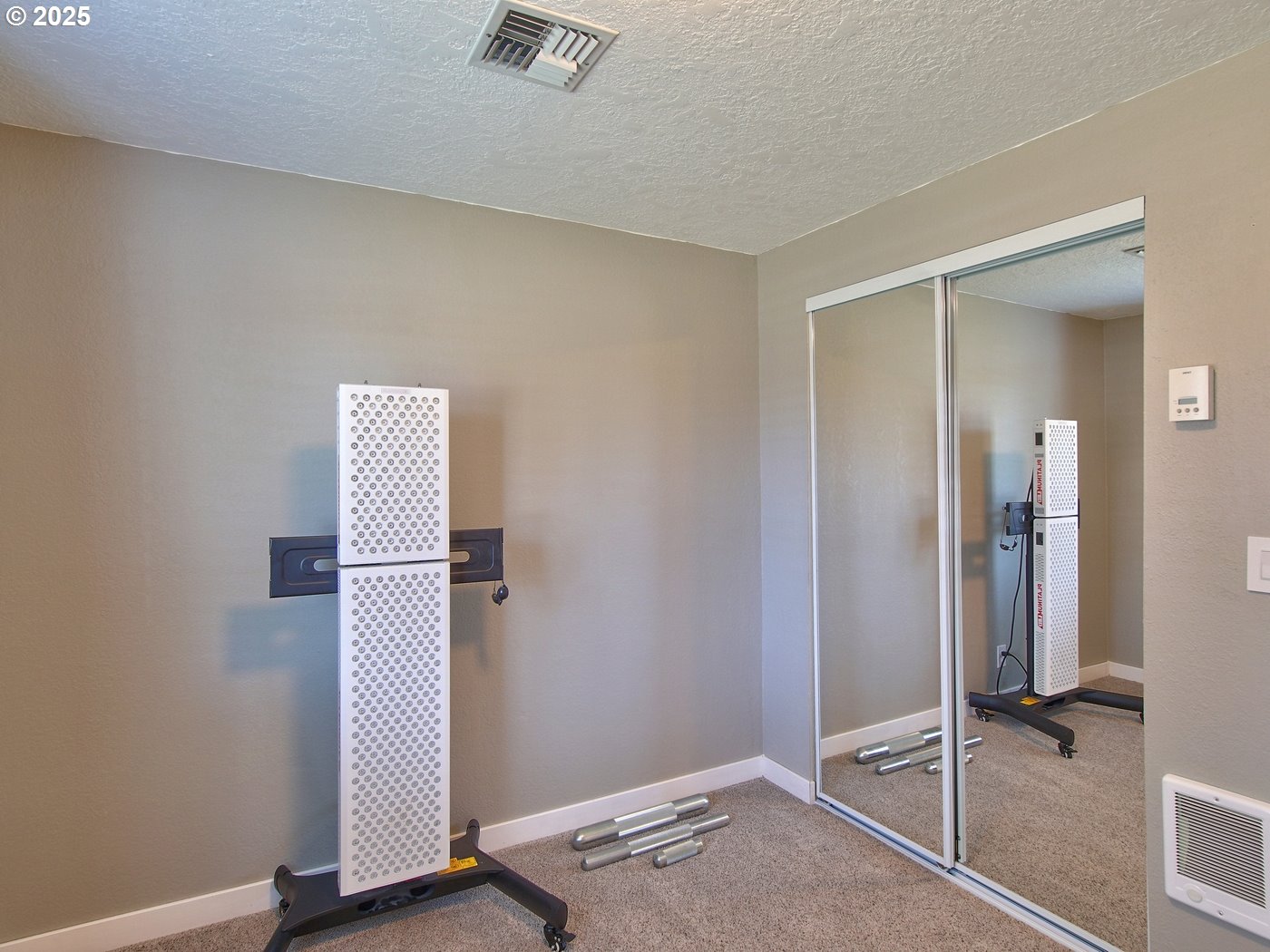 3631 Meadowview Street Southeast Albany, OR 97322 - Photo 33 of 35