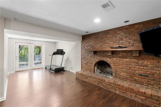 $299,950 | 233 North 134th Street, Bonner Springs, KS 66012