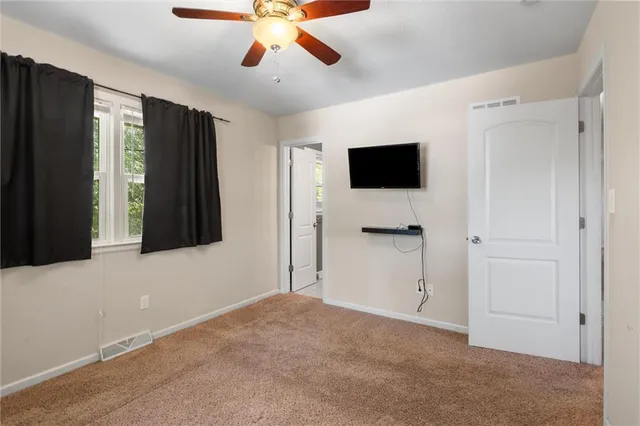 $299,950 | 233 North 134th Street, Bonner Springs, KS 66012