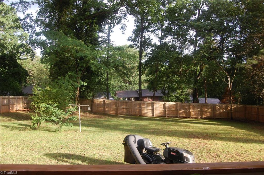 120 Oak Summit Road Winston-Salem, NC 27105 - Photo 28 of 29 Large, fenced rear yard