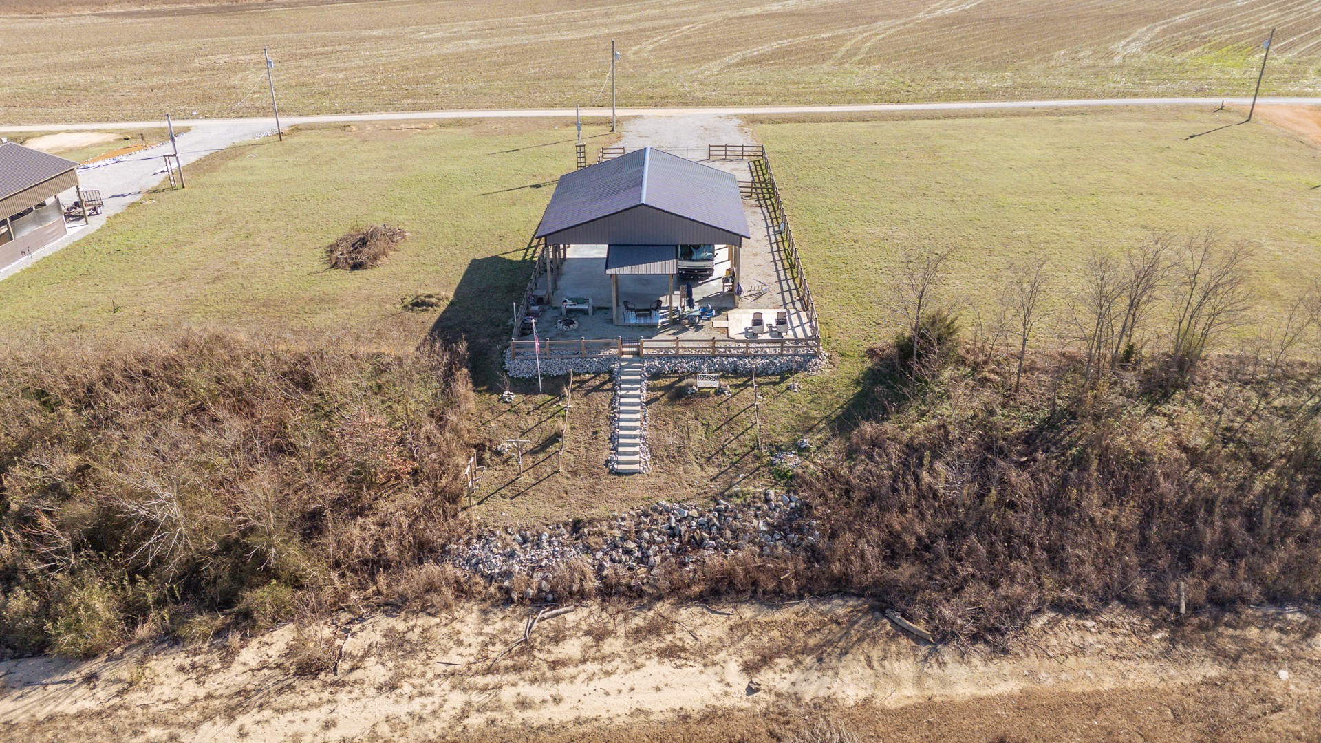 2571 Hardin Bottom River Road Clifton, TN 38425 - Photo 48 of 65