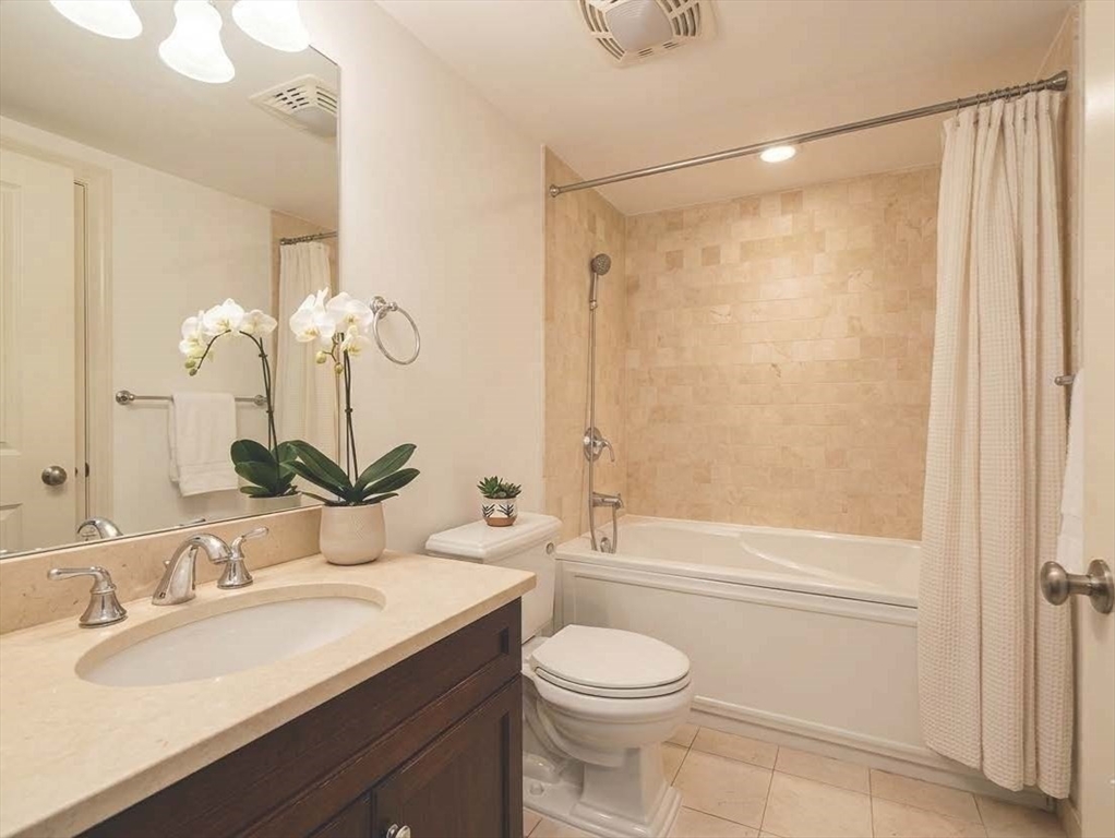 201 Freeman Street, Unit A7 Brookline, MA 02446 - Photo 13 of 18