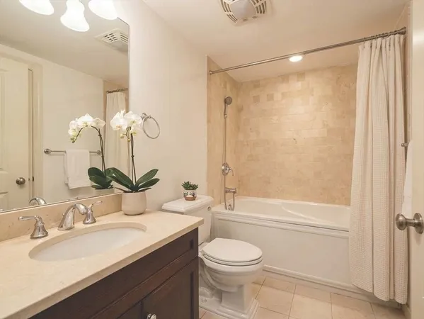 $2,500,000 | 201 Freeman Street, Unit A7, Brookline, MA 02446