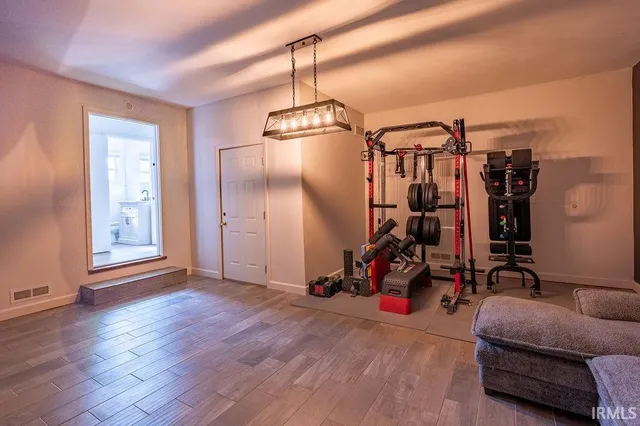 $229,900 | 326 West Spring Street, Bluffton, IN 46714