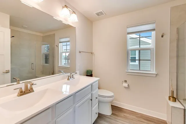 $469,500 | 187 Canterbury Way, Unit 3D, Lake Zurich, IL 60047