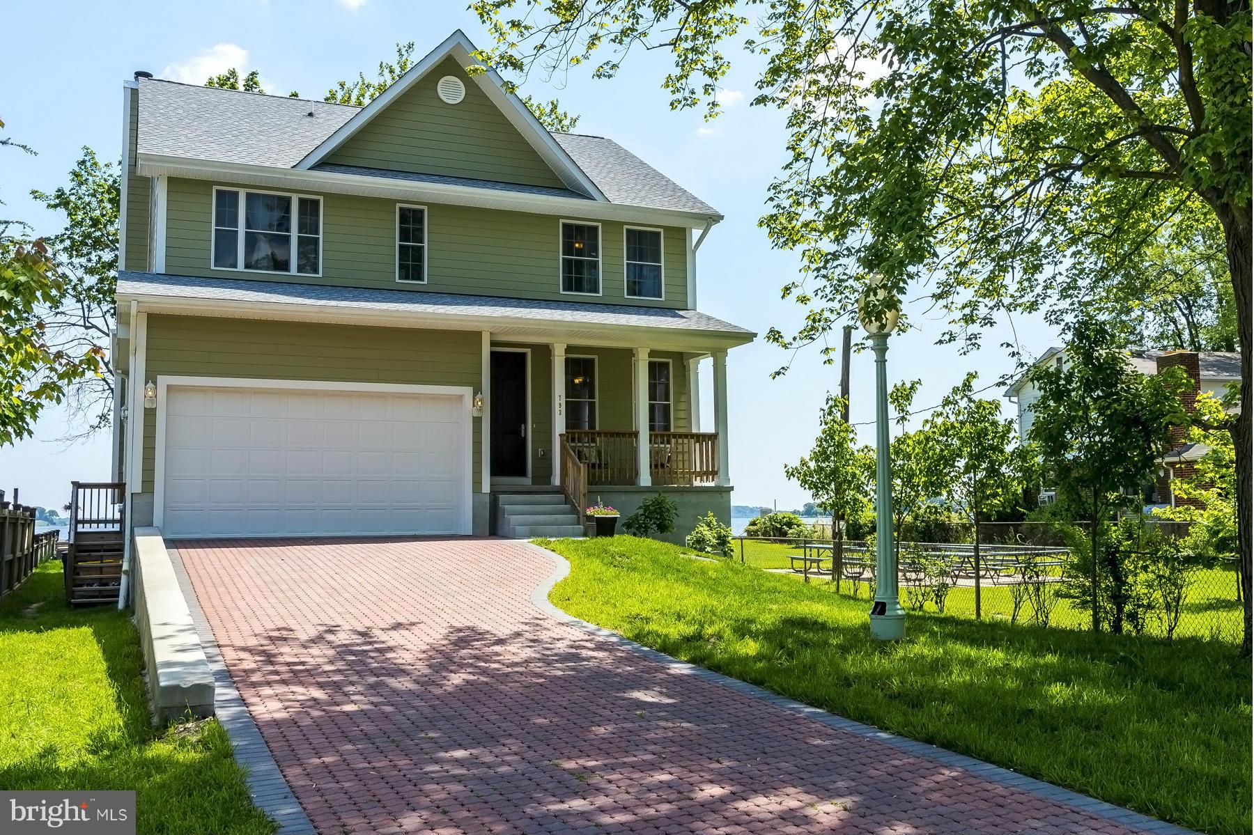 793 Riverside Drive Arnold, MD 21012 - Photo 1 of 29 Exterior (Front)