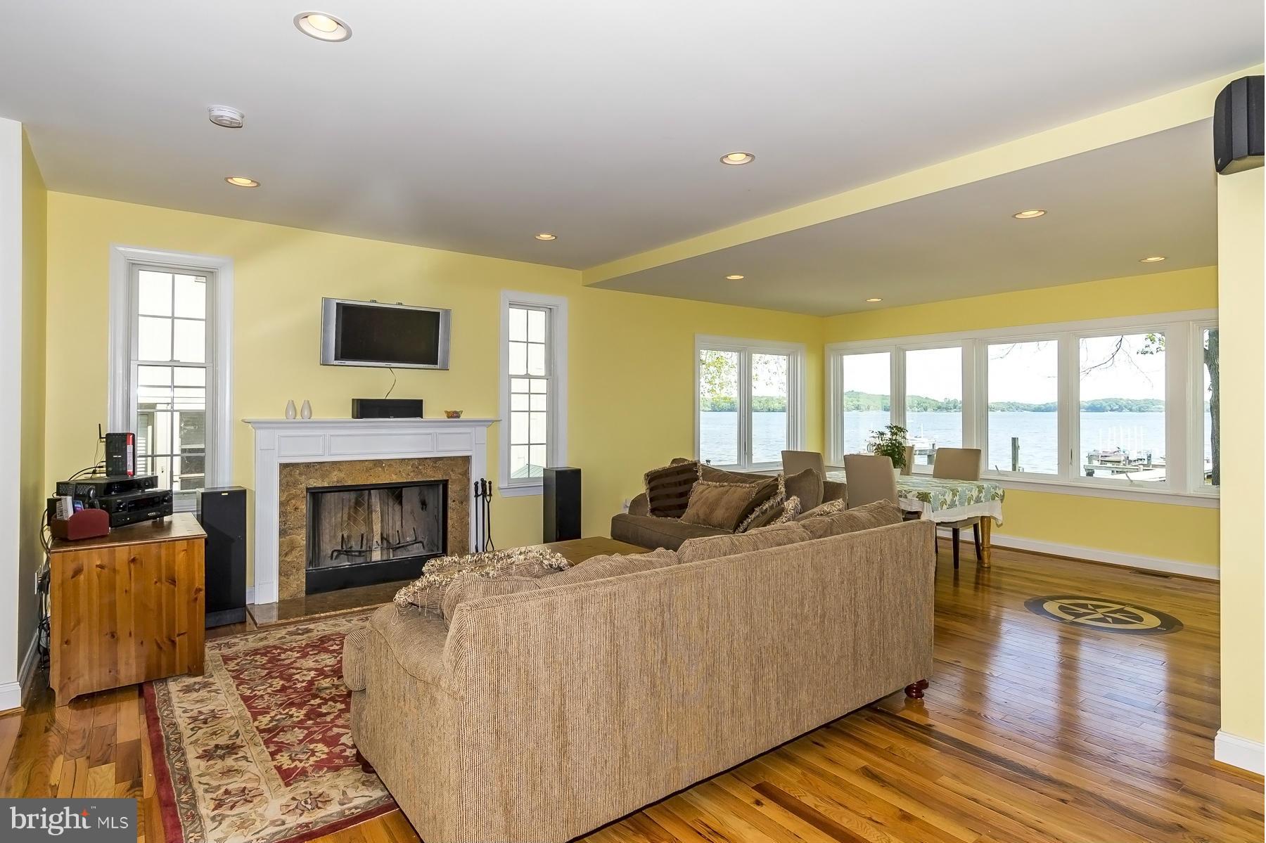 793 Riverside Drive Arnold, MD 21012 - Photo 11 of 29 Family Room has a fireplace.