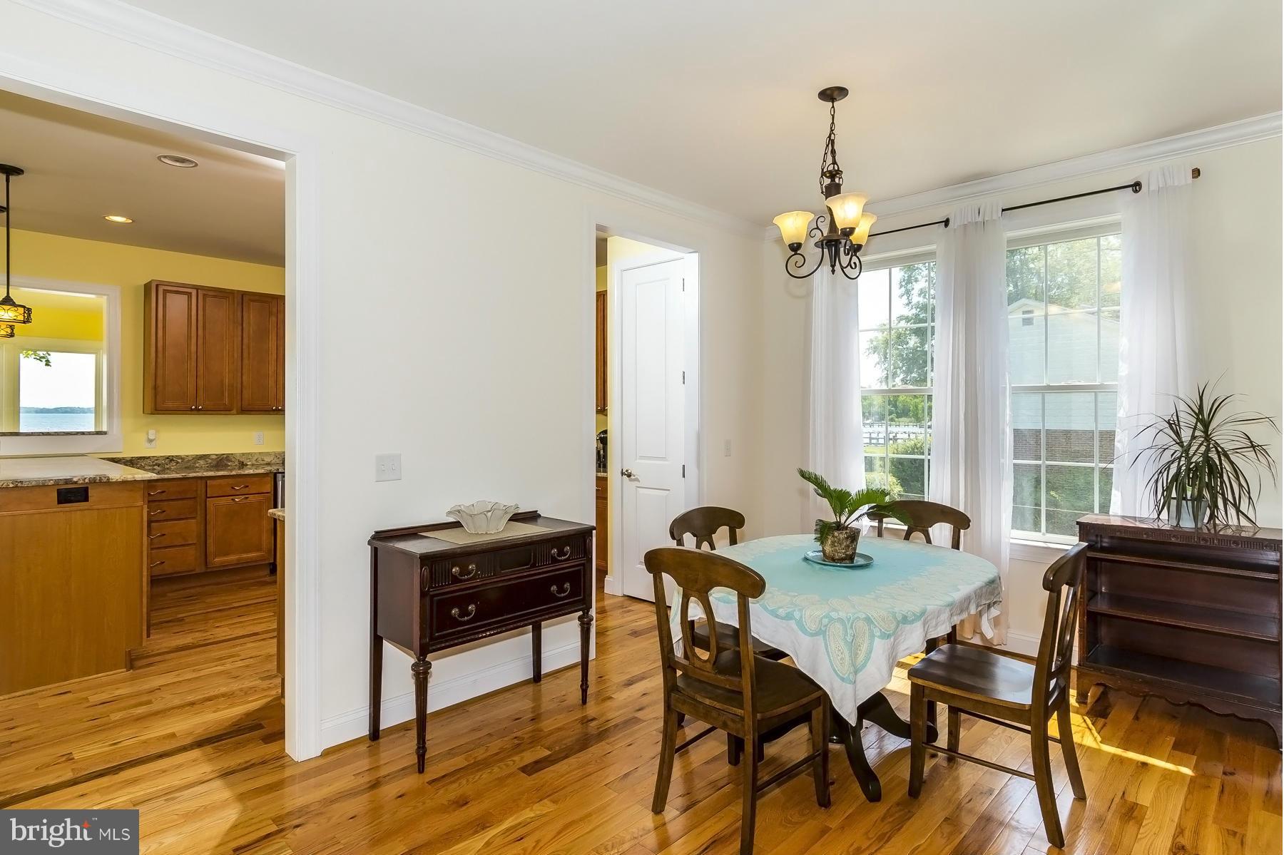793 Riverside Drive Arnold, MD 21012 - Photo 3 of 29 Dining Room