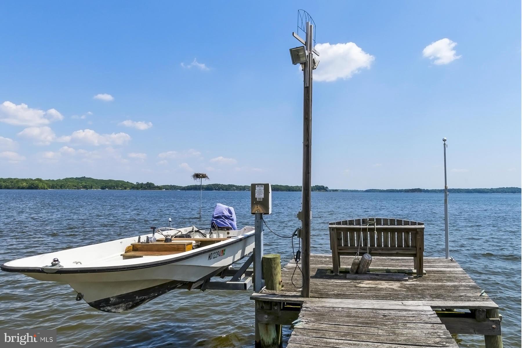 793 Riverside Drive Arnold, MD 21012 - Photo 28 of 29 Pier & Sandy Beach on the Magothy.