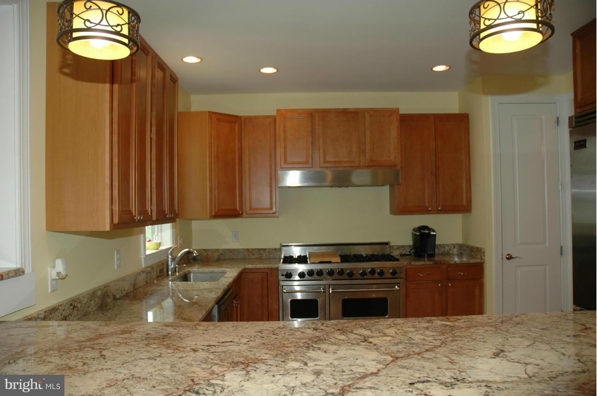 793 Riverside Drive Arnold, MD 21012 - Photo 6 of 29 Kitchen view from breakfast bar.