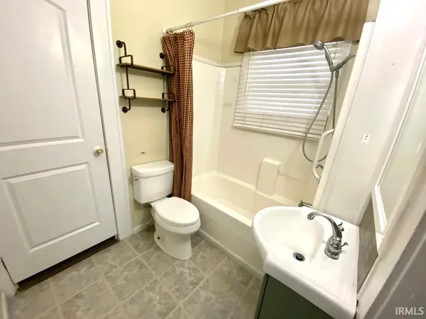 $159,900 | 209 North French Street, Sullivan, IN 47882