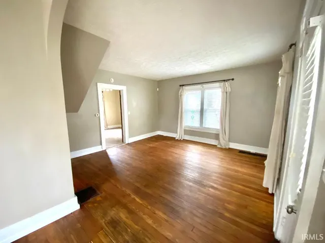 $169,900 | 209 North French Street, Sullivan, IN 47882