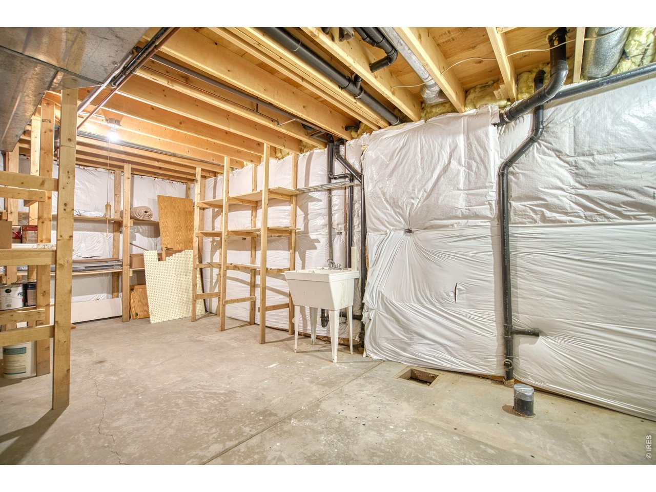824 Wade Road Longmont, CO 80503 - Photo 29 of 34 a view of an outdoor space with porch