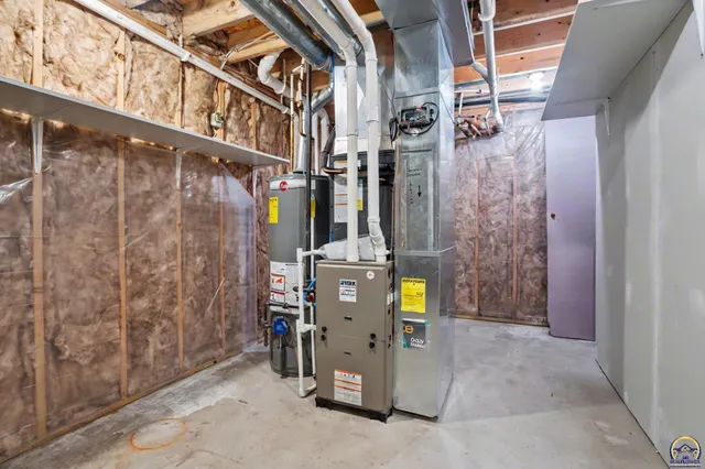 $495,000 | 2740 Coneflower Court, Lawrence, KS 66047