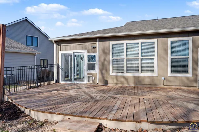 $495,000 | 2740 Coneflower Court, Lawrence, KS 66047