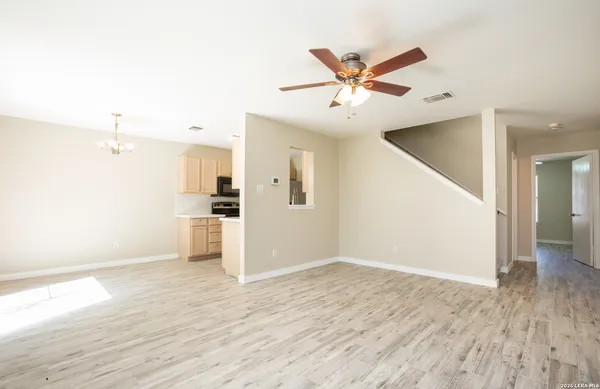 $1,725 | 6034 Gaelic, San Antonio, TX 78240