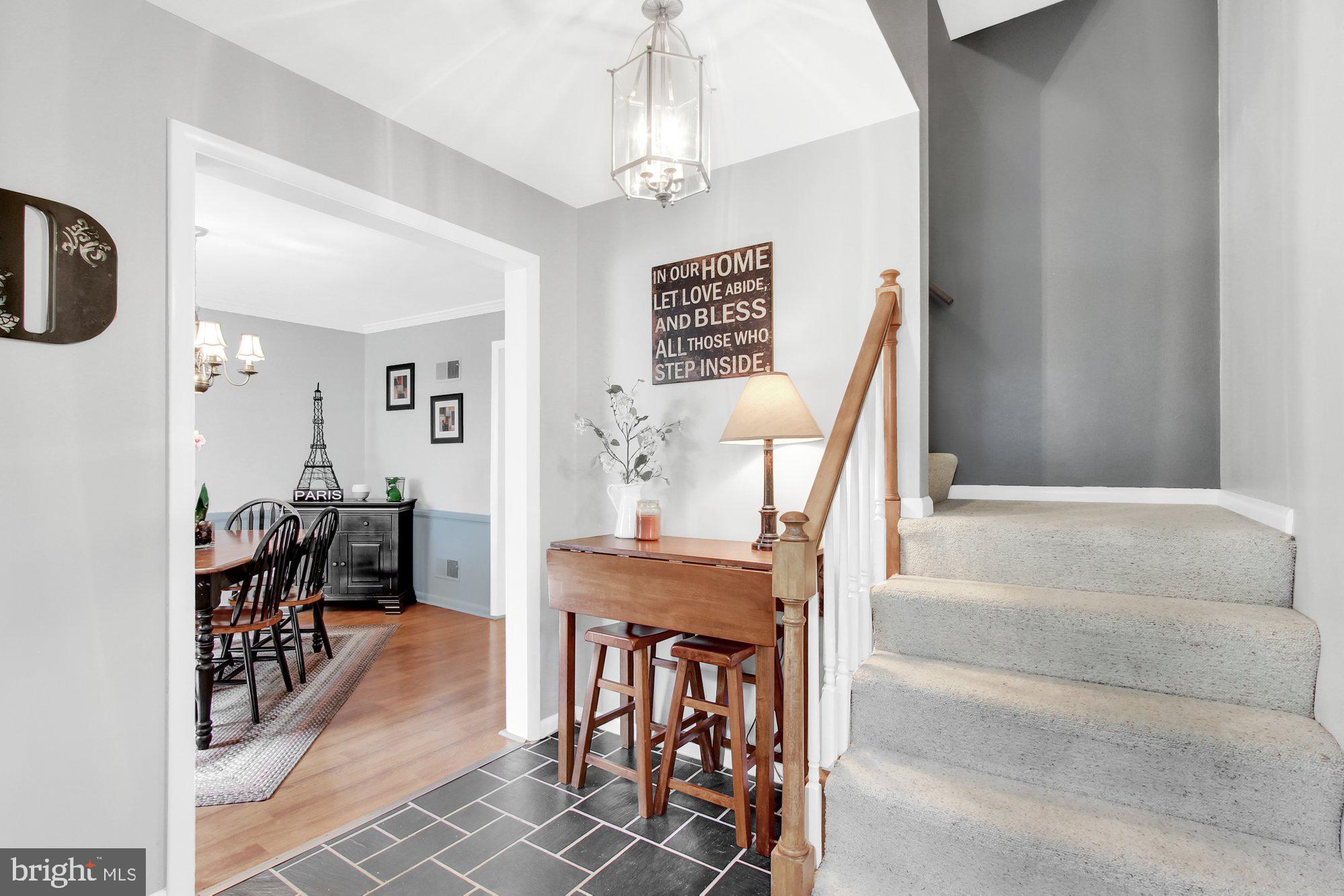 1318 Greenbriar Road York, PA 17404 - Photo 2 of 33 Gallery Image 2