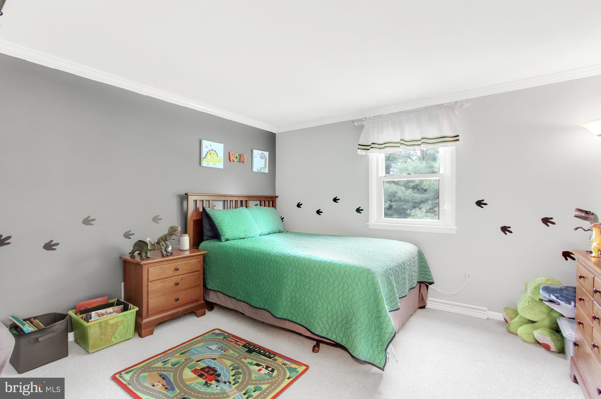 1318 Greenbriar Road York, PA 17404 - Photo 19 of 33 Gallery Image 19