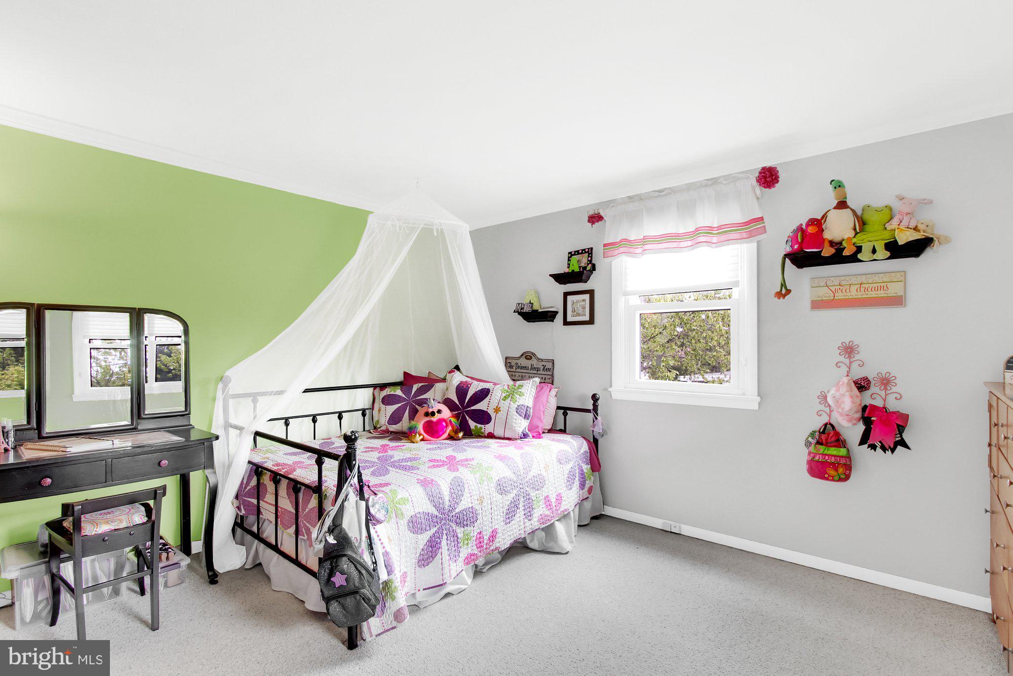 1318 Greenbriar Road York, PA 17404 - Photo 21 of 33 Gallery Image 21