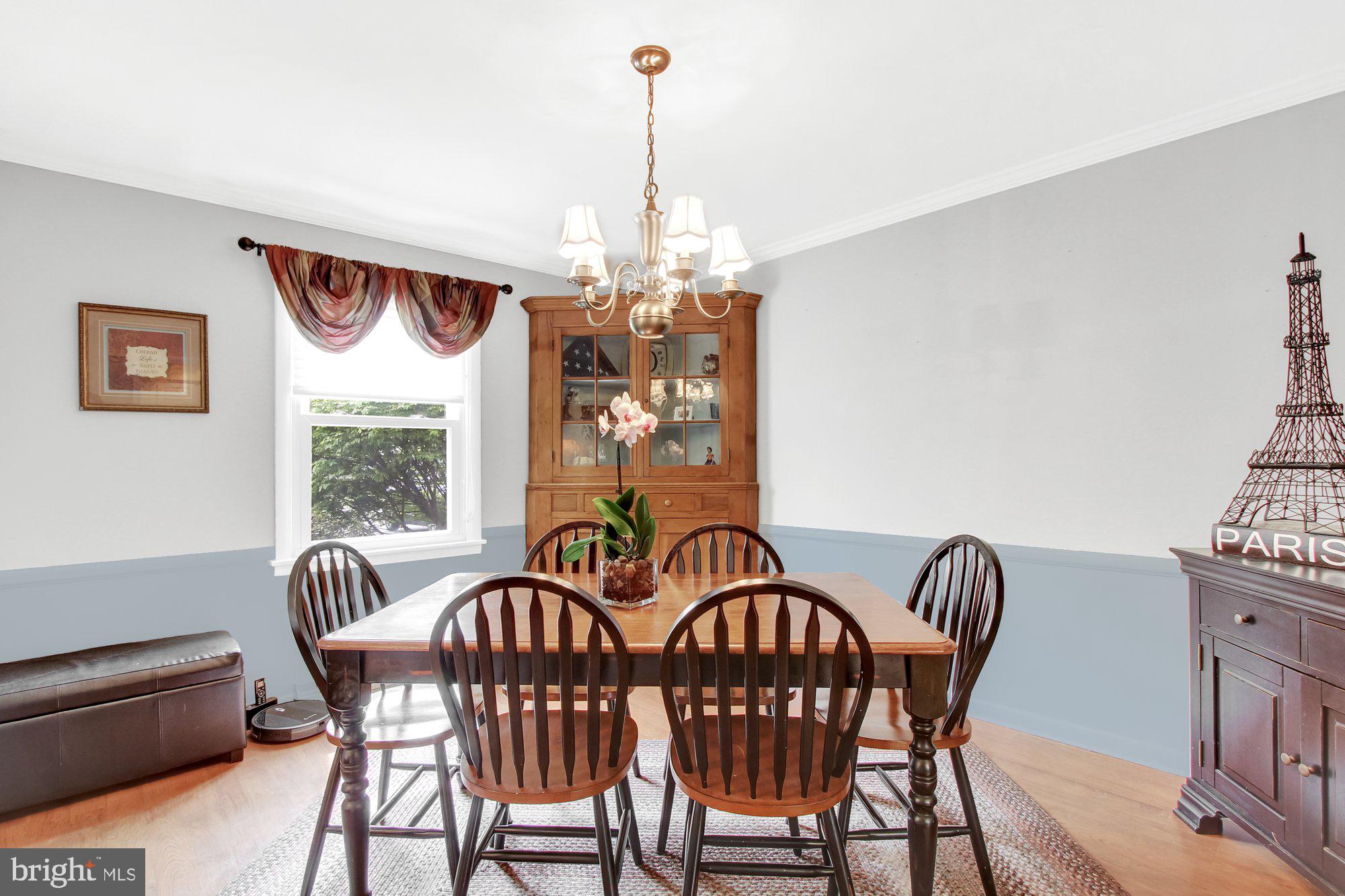 1318 Greenbriar Road York, PA 17404 - Photo 6 of 33 Gallery Image 6