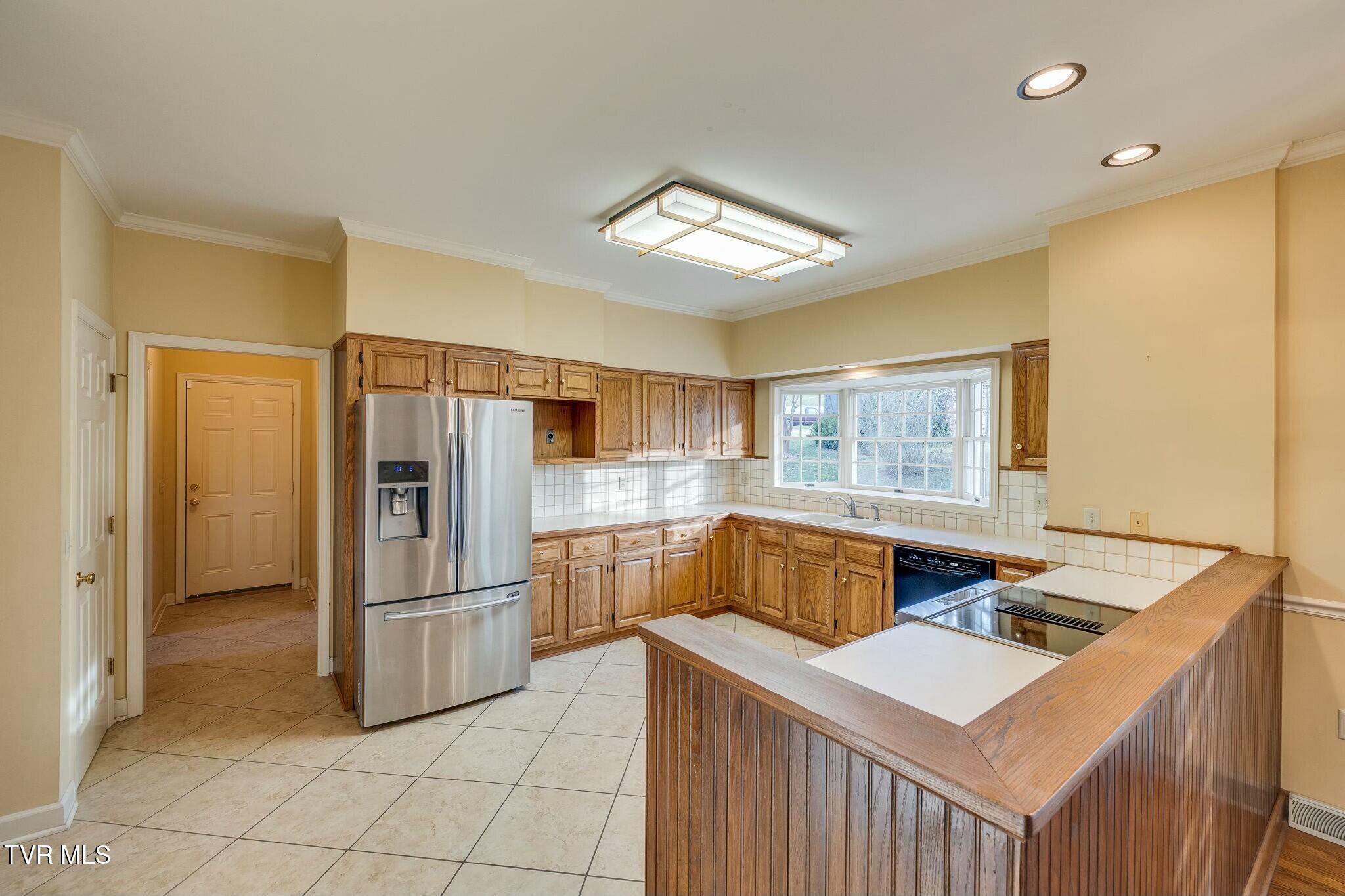 2017 Springfield Avenue Kingsport, TN 37664 - Photo 12 of 69 tempImageQwLBO8