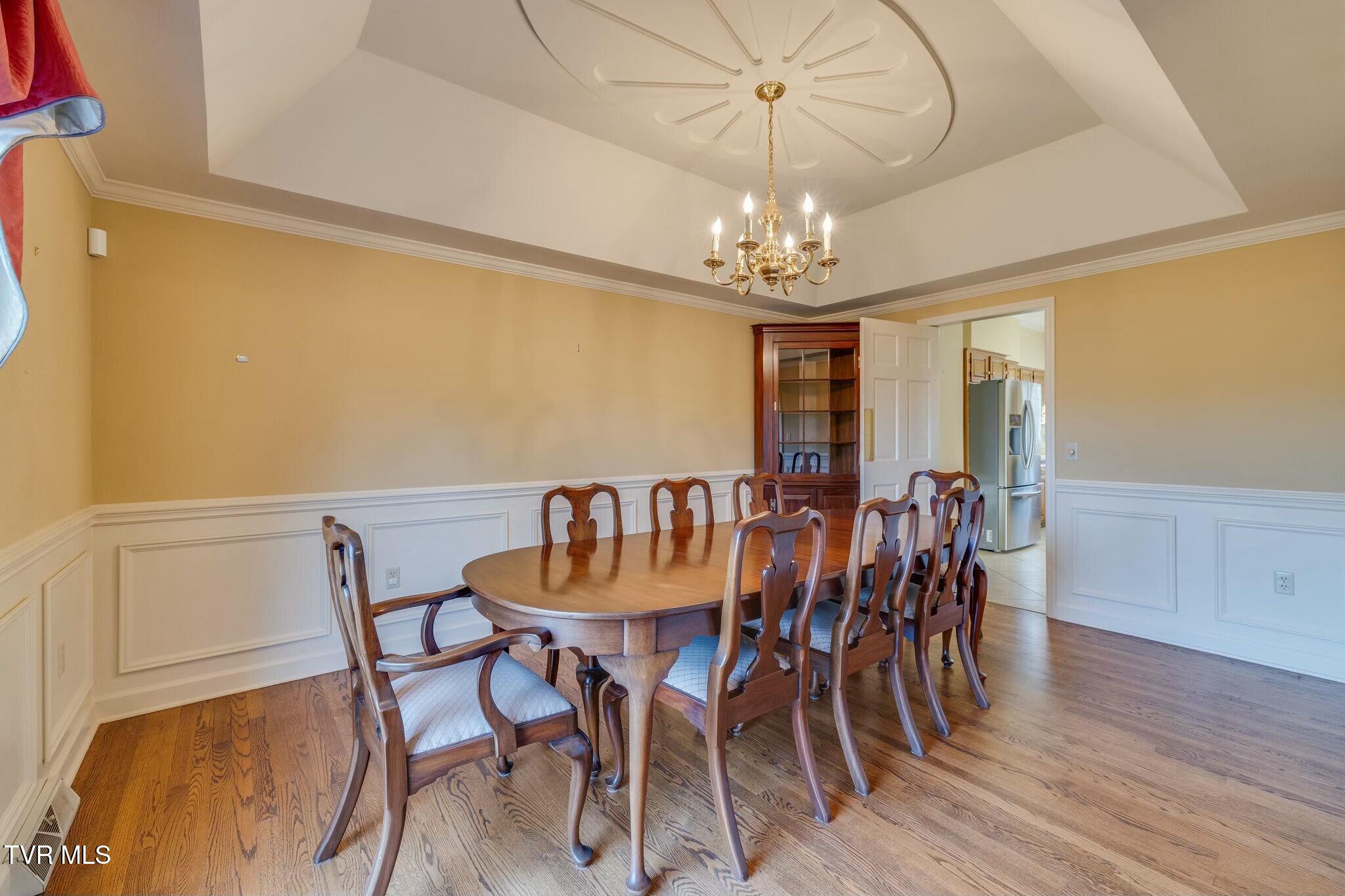 2017 Springfield Avenue Kingsport, TN 37664 - Photo 18 of 69 tempImage5YLRZU