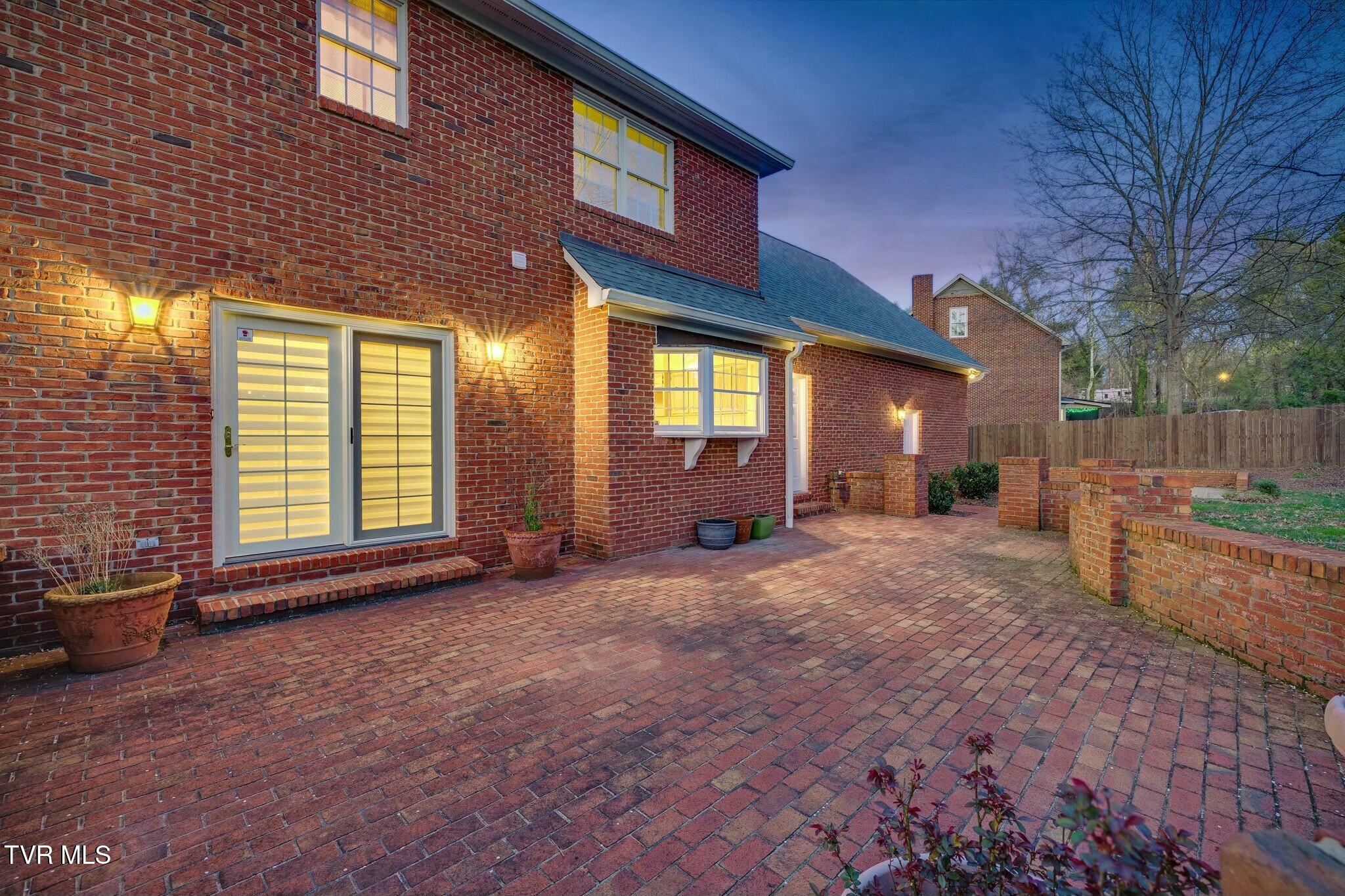 2017 Springfield Avenue Kingsport, TN 37664 - Photo 66 of 69 tempImageZk1LKp