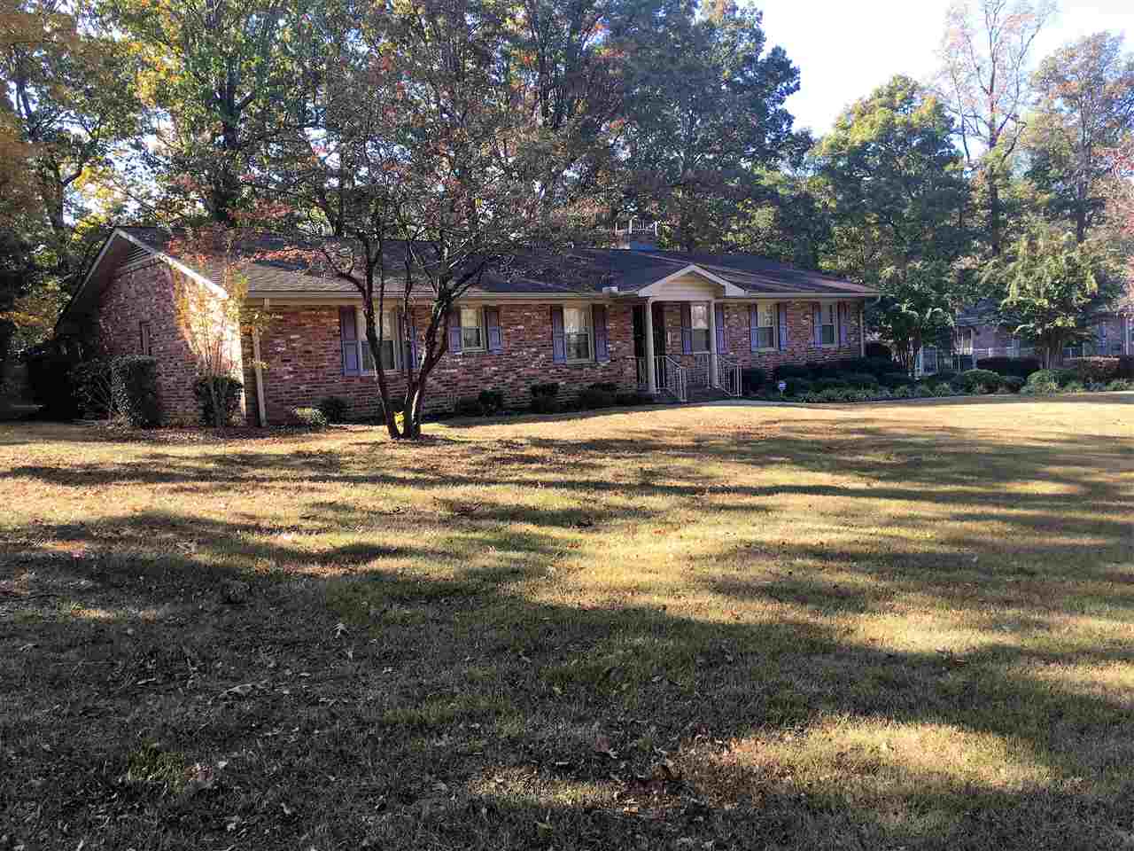 135 Ridgeway Road Spartanburg, SC 29301 - Photo 1 of 25 Gallery Image 1
