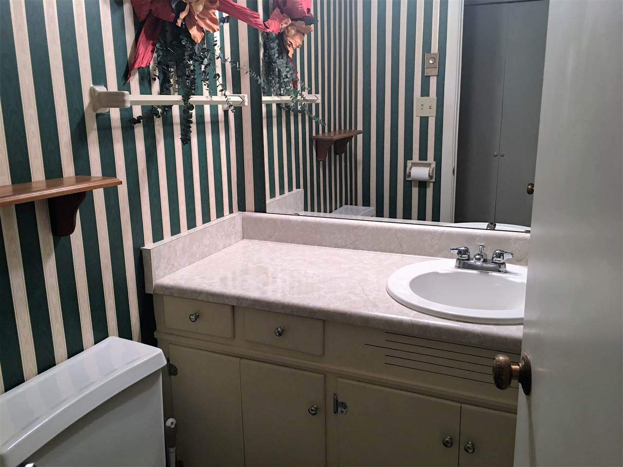 135 Ridgeway Road Spartanburg, SC 29301 - Photo 16 of 25 Gallery Image 16