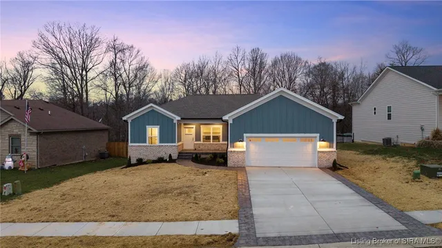 $379,900 | 422 Pine Dr Circle, Henryville, IN 47126