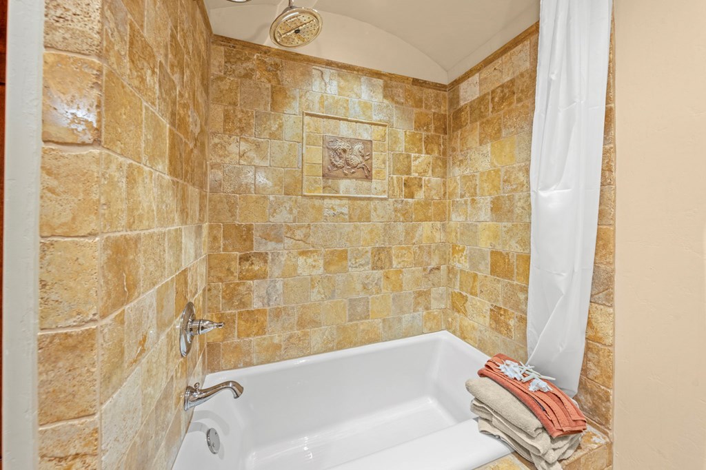 250 Hidden Hills Ranch Road East Kerrville, TX 78028 - Photo 52 of 107