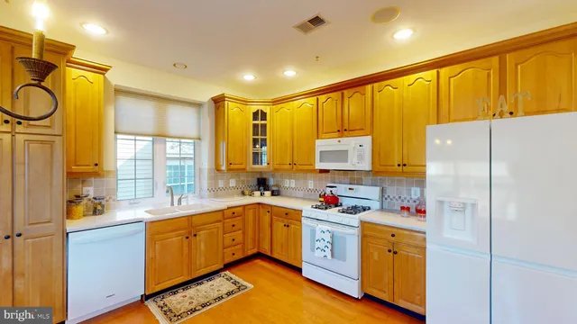 $815,000 | 43262 Baltusrol Terrace, Ashburn, VA 20147