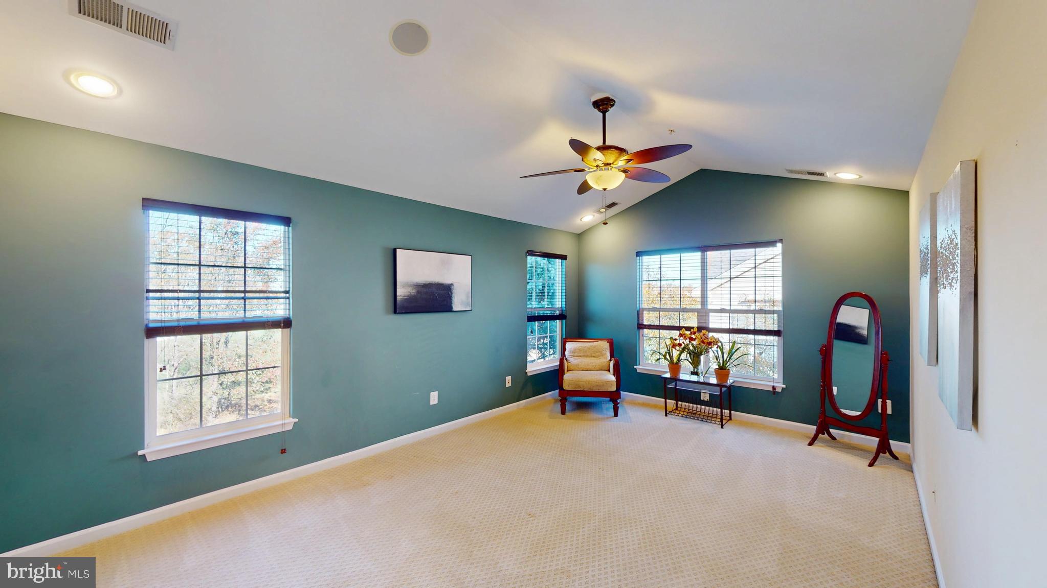 43262 Baltusrol Terrace Ashburn, VA 20147 - Photo 18 of 35