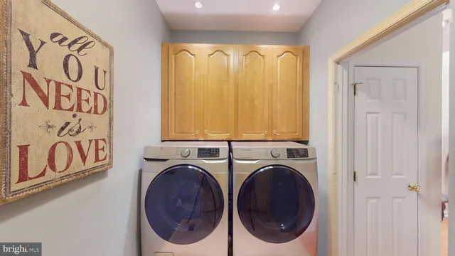 $815,000 | 43262 Baltusrol Terrace, Ashburn, VA 20147